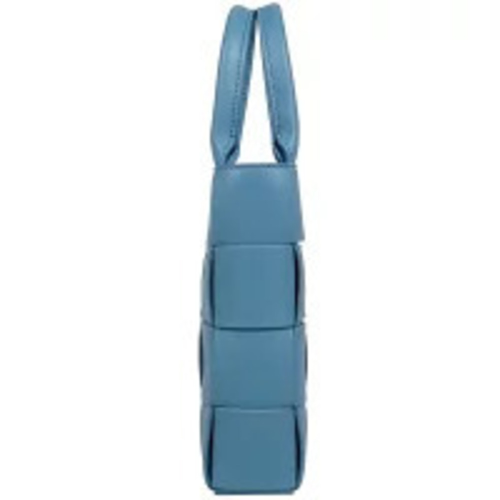 Bottega Veneta Maxi Shoulder Tote Leather Cassette Bag Blue Intrecciato Blue